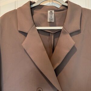 Mono B Women's Taupe Blazer